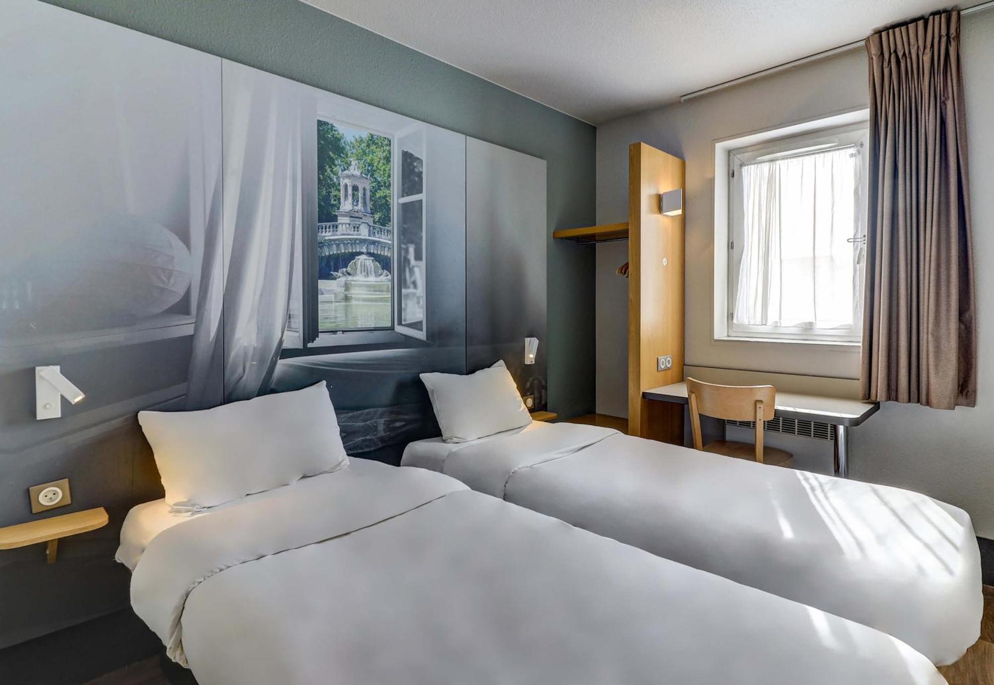 B&B Hotel Dijon Nord Zenith Bagian luar foto