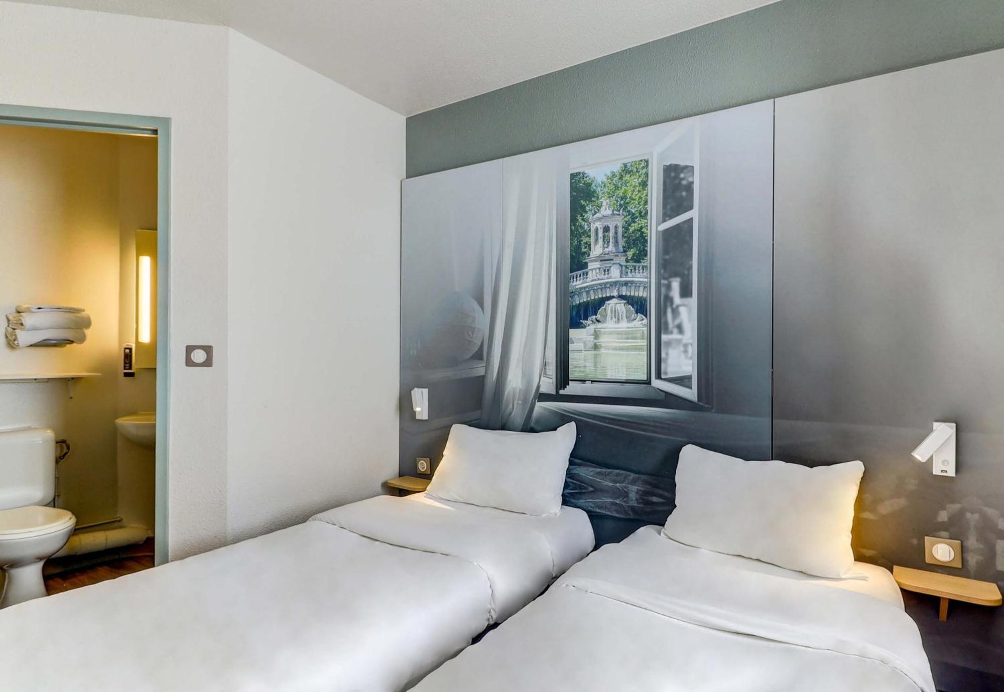 B&B Hotel Dijon Nord Zenith Bagian luar foto